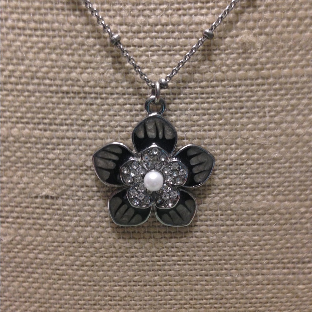 Lia Sophia necklace